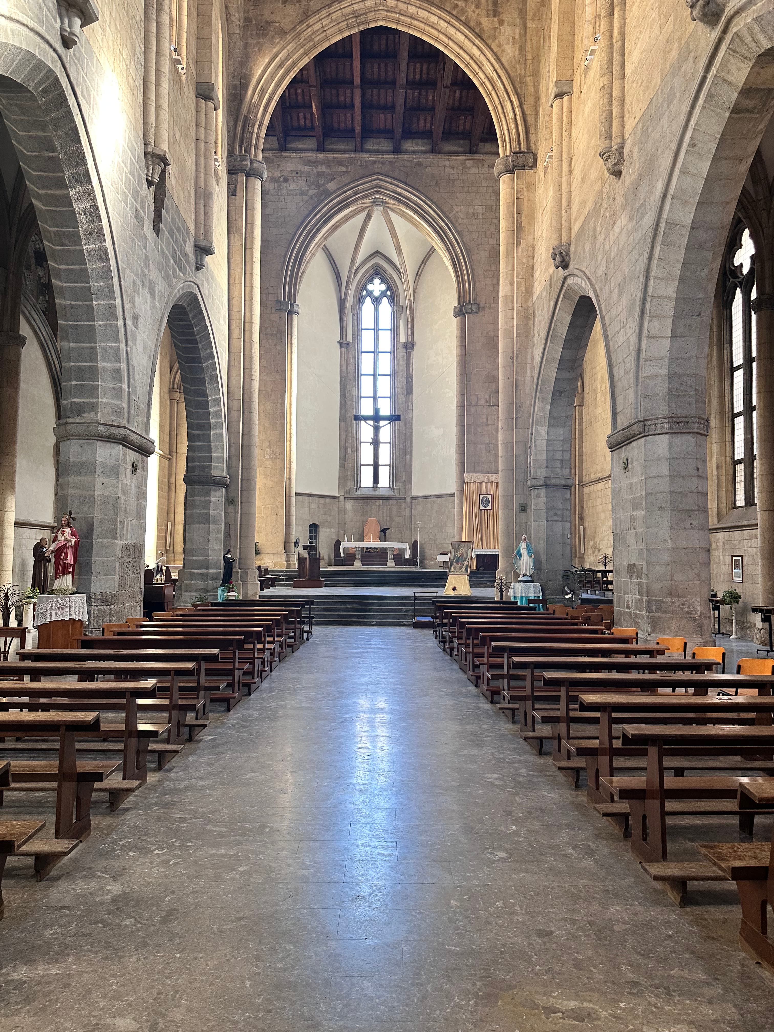 Sant’Eligio Maggiore — altare e presbiterio