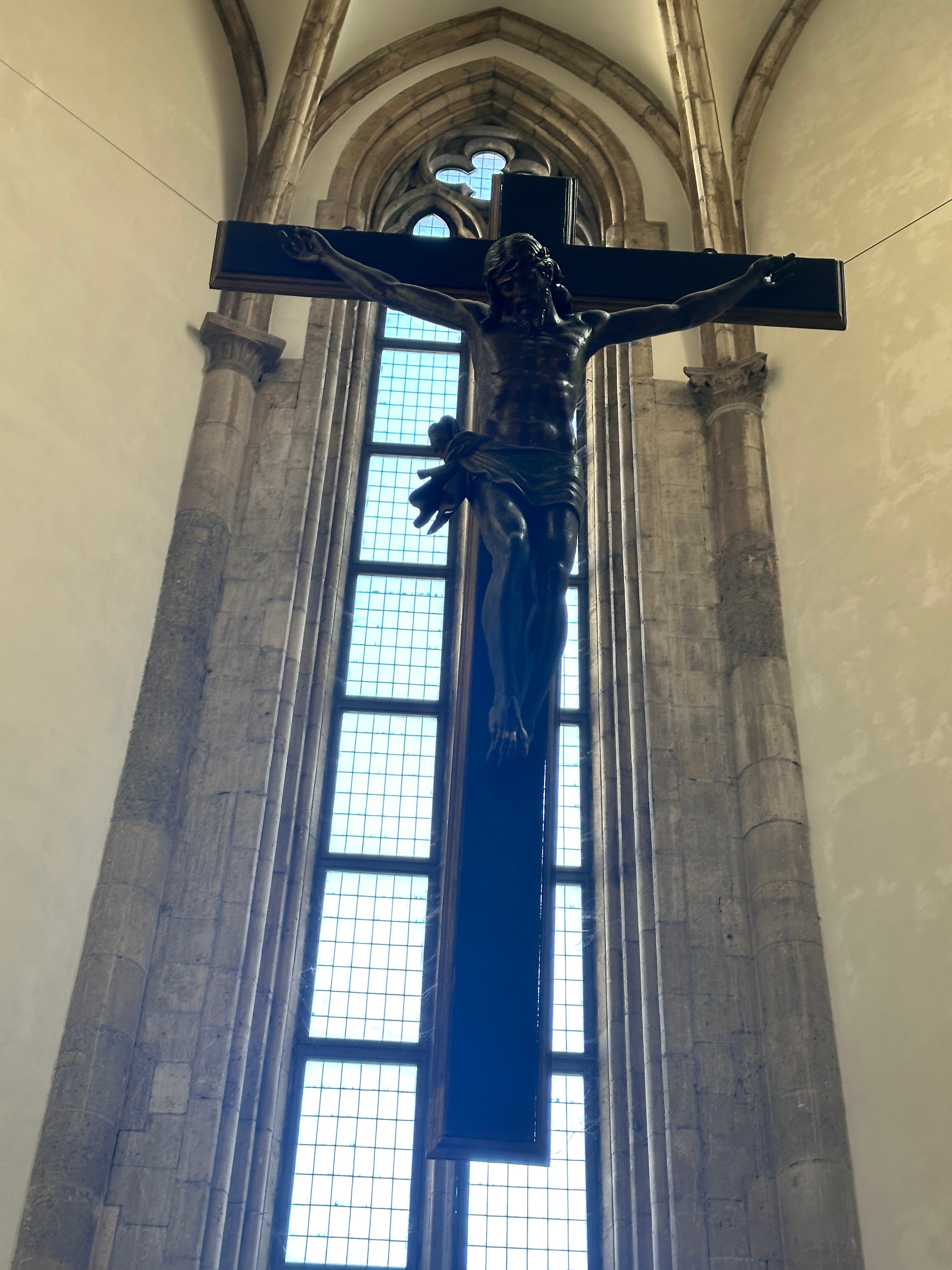 Sant’Eligio Maggiore — Gesù in croce